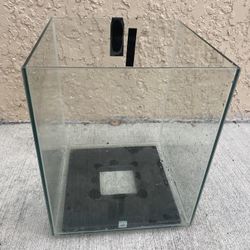Fluval 5 gallon fish tank (tank only)