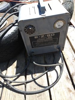 Charger golf cart