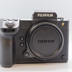 Fujifilm GFX 100 II - With Cage And Extras