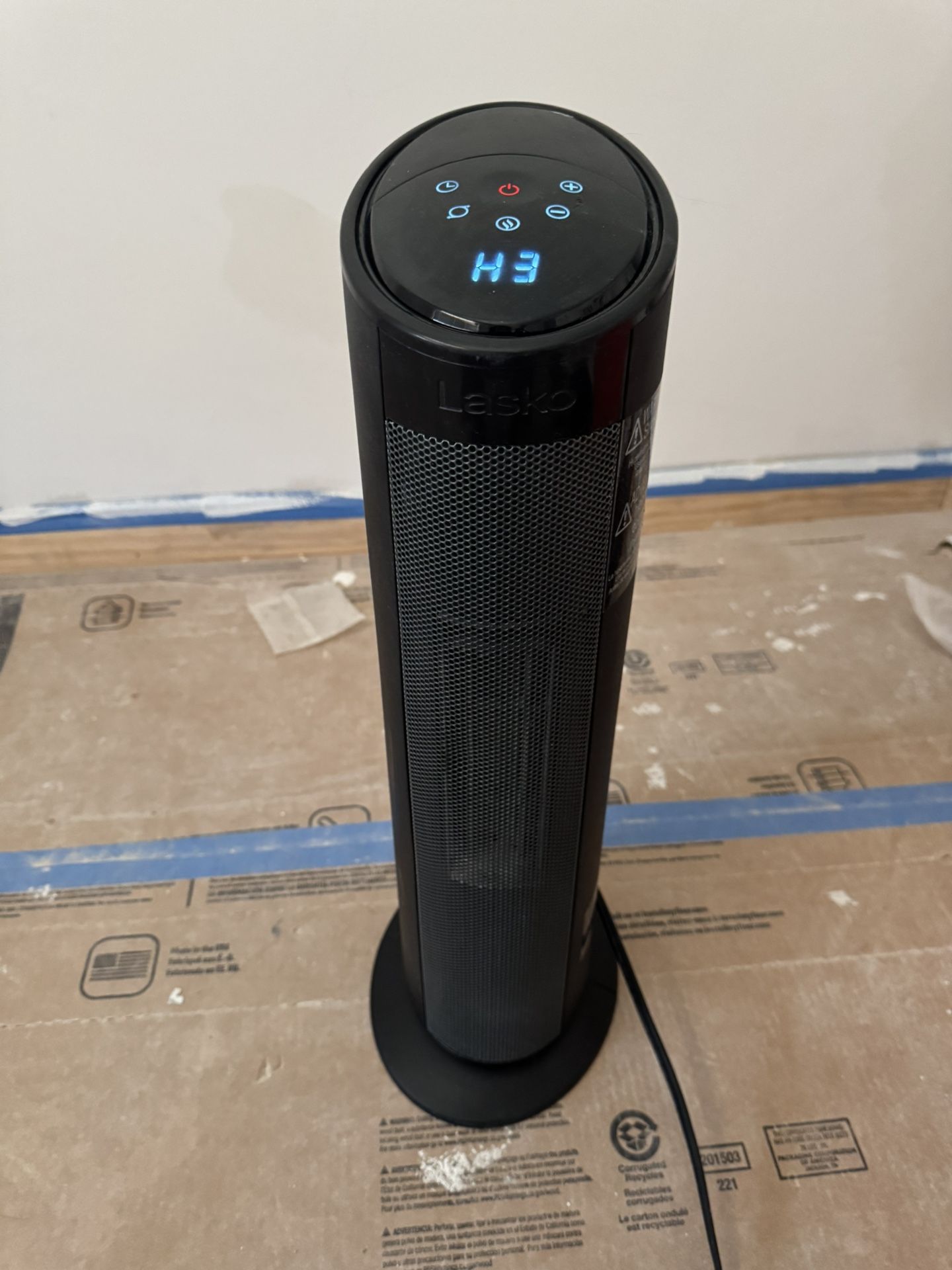 Lasko Digital Ceramic Tower Heater