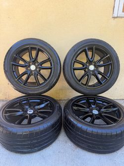 19 inch Ford Mustang GT Racing Stagger Wheels