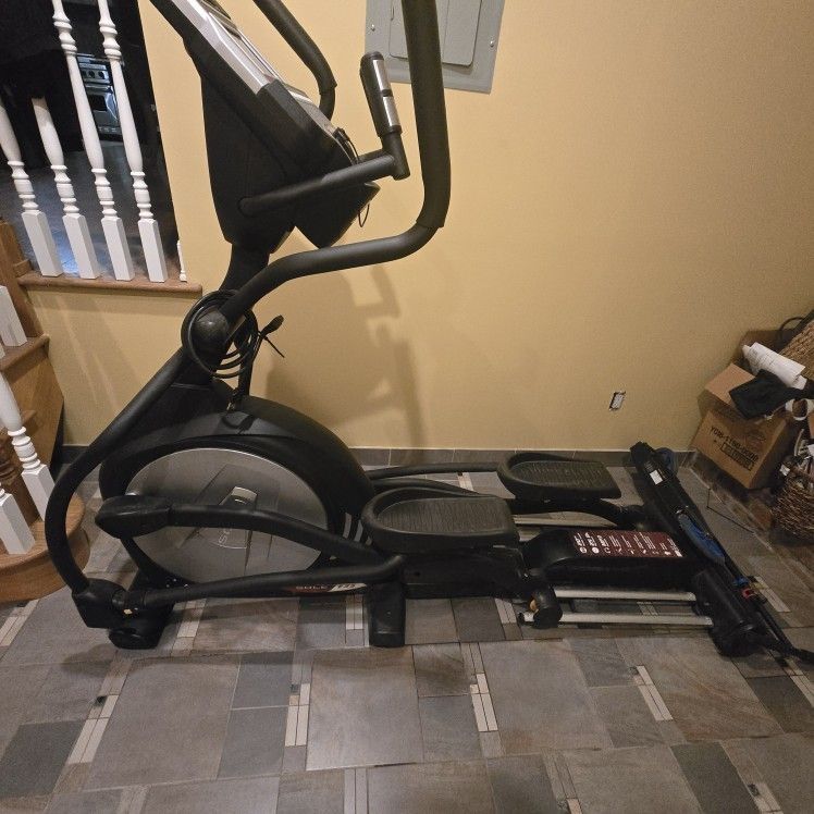 Elliptical Machine Sol 35