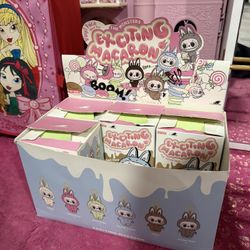 First Generation Labubus Bundle 