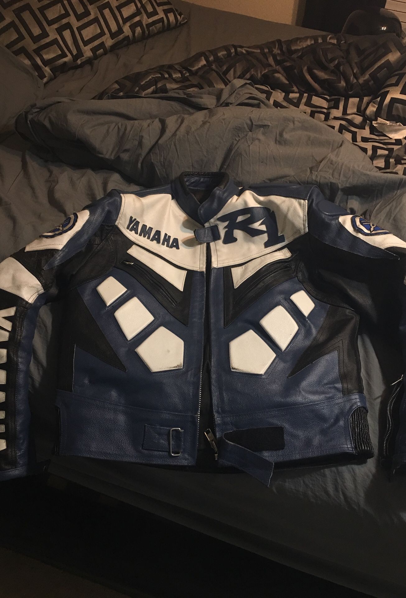 xl leather motorcycle jacket