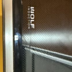 30 In. Wolf Induction Cooktop 