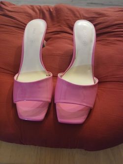 Nine West  size 7 1/2