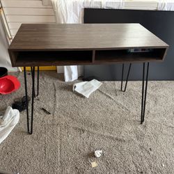 Child Desk 