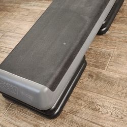 The Step Original Aerobic Platform