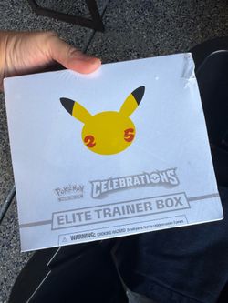 pokemon celebrations elite trainer box