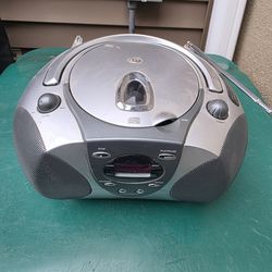 Radio with cd player
