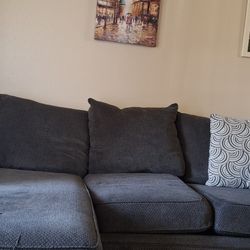 Sectional Couch 
