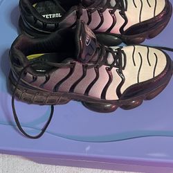 Men’s Work Electrical Safety Sneakers With Steele Toe