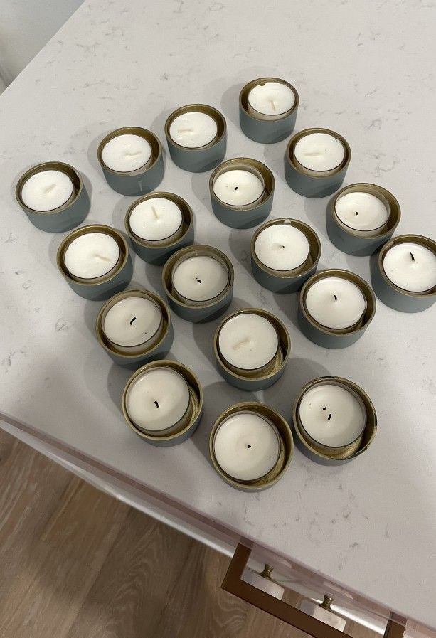 Tea Light Holders (18)