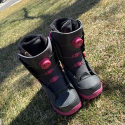 Snowboard Boots