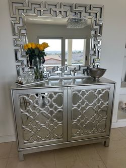 Console and mirror
