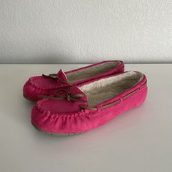 NWOT Moccasin Slippers