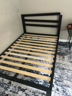 Full Size Platform Bed Frame with Wood Slats – Black