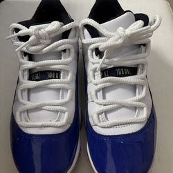 Air Jordan 11 Retro Low