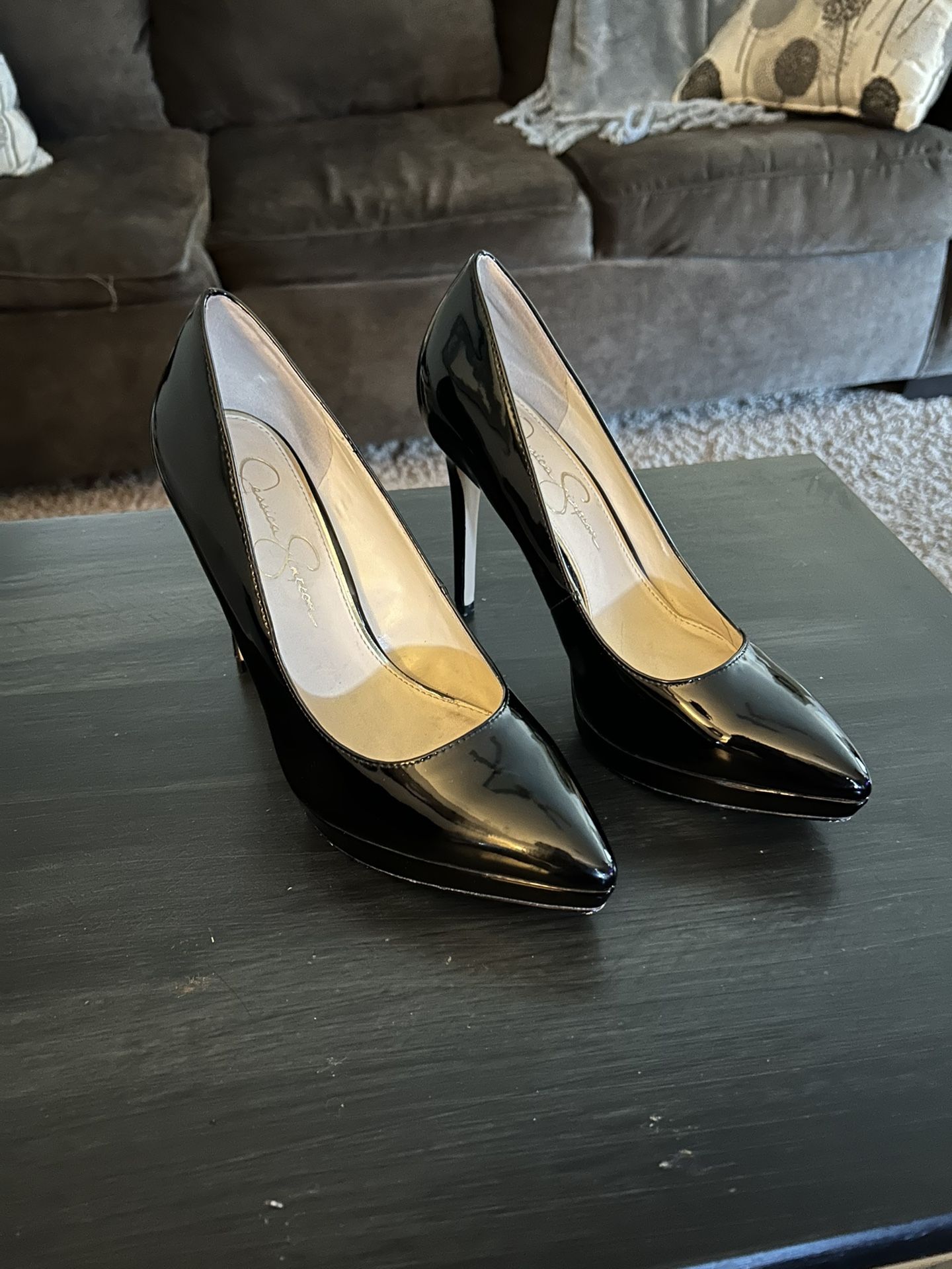 Women’s size 8 black patent leather platform heels by Jessica Simpson