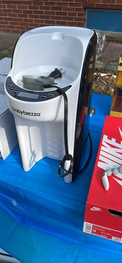 Baby Brezza Bottle Maker