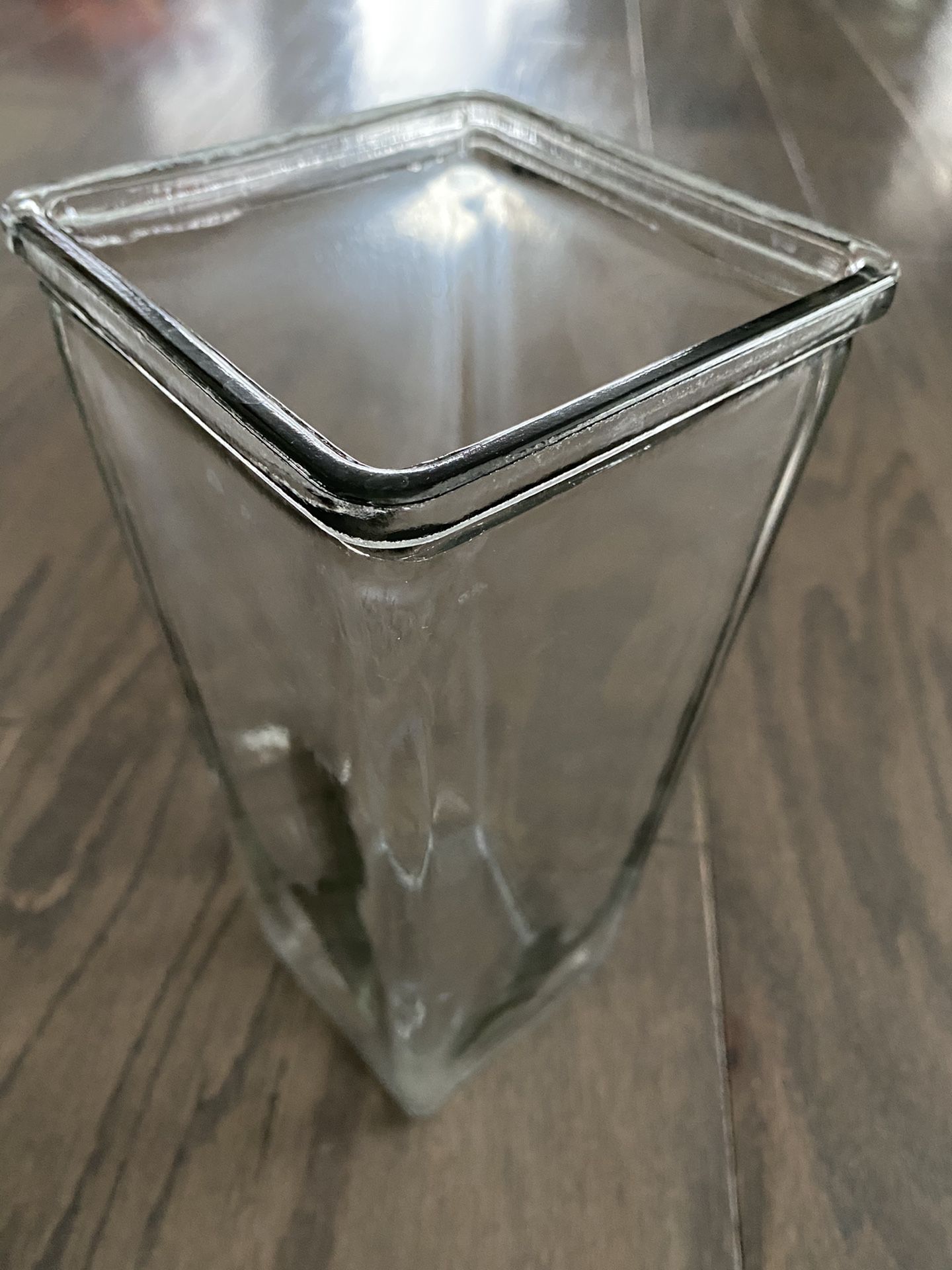 Flower Vase glass square sturdy