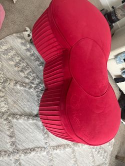 Hello kitty bench chair