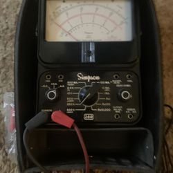 Electronics.. Simpson 260 Meter  With Parts And Case 