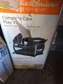 Eddie Bauer complete care play yard