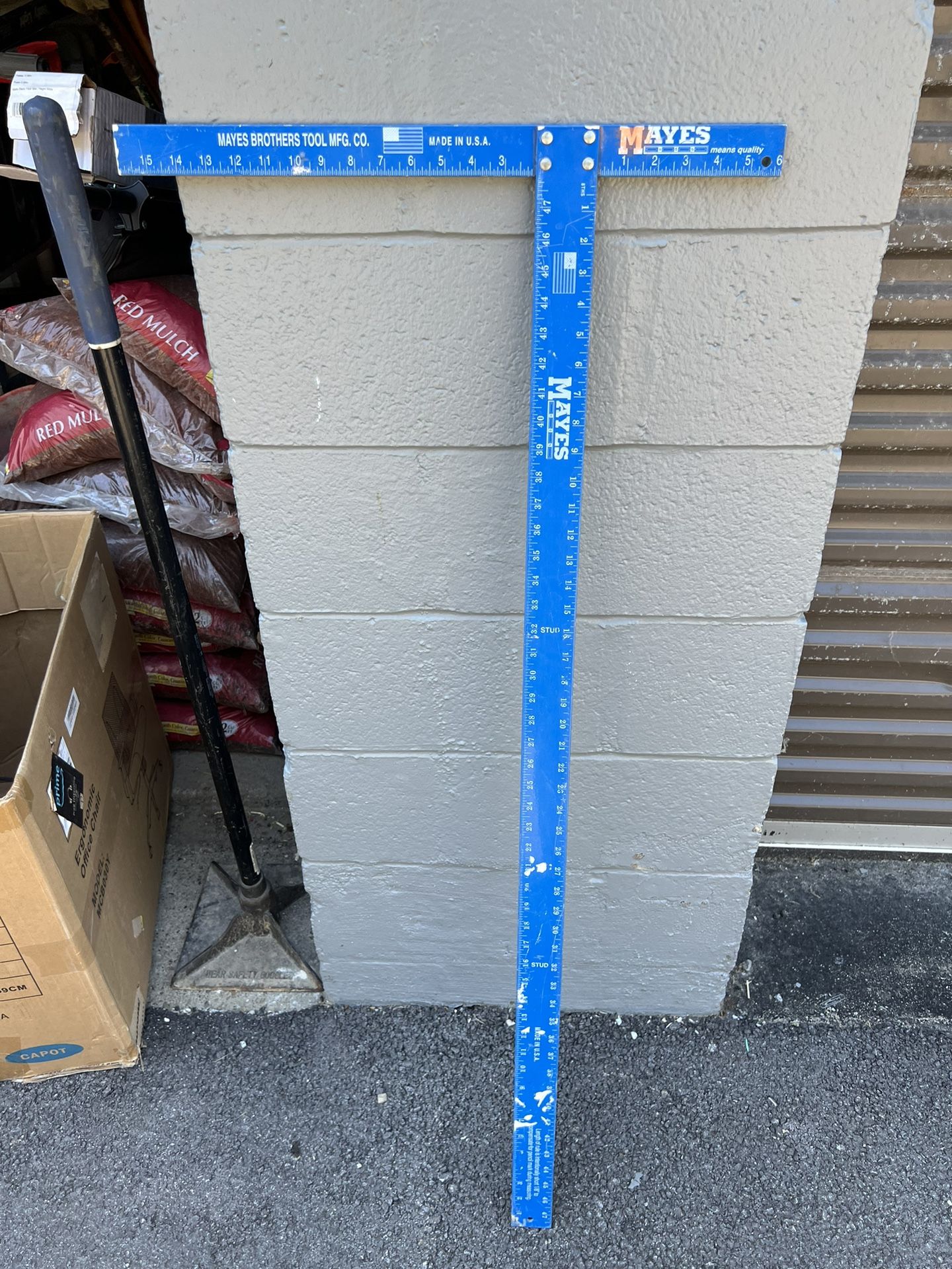 Mayes Tee Square