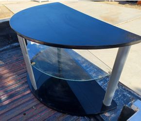 Nice tv stand. Apple Valley