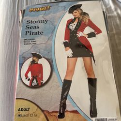 Women’s Pirate Halloween Costume