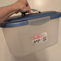 Storage Container
