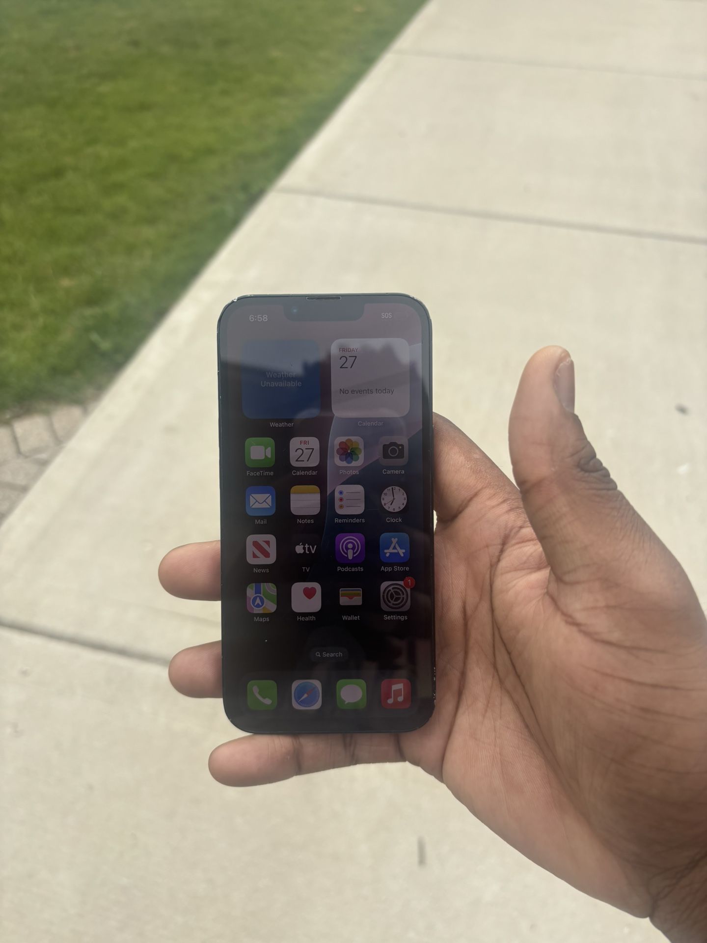 iPhone 13