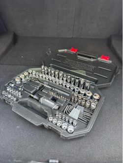 Husky 94 piece mechanics kit