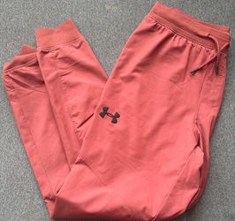 Peach Color Under Armour Joggers Size M