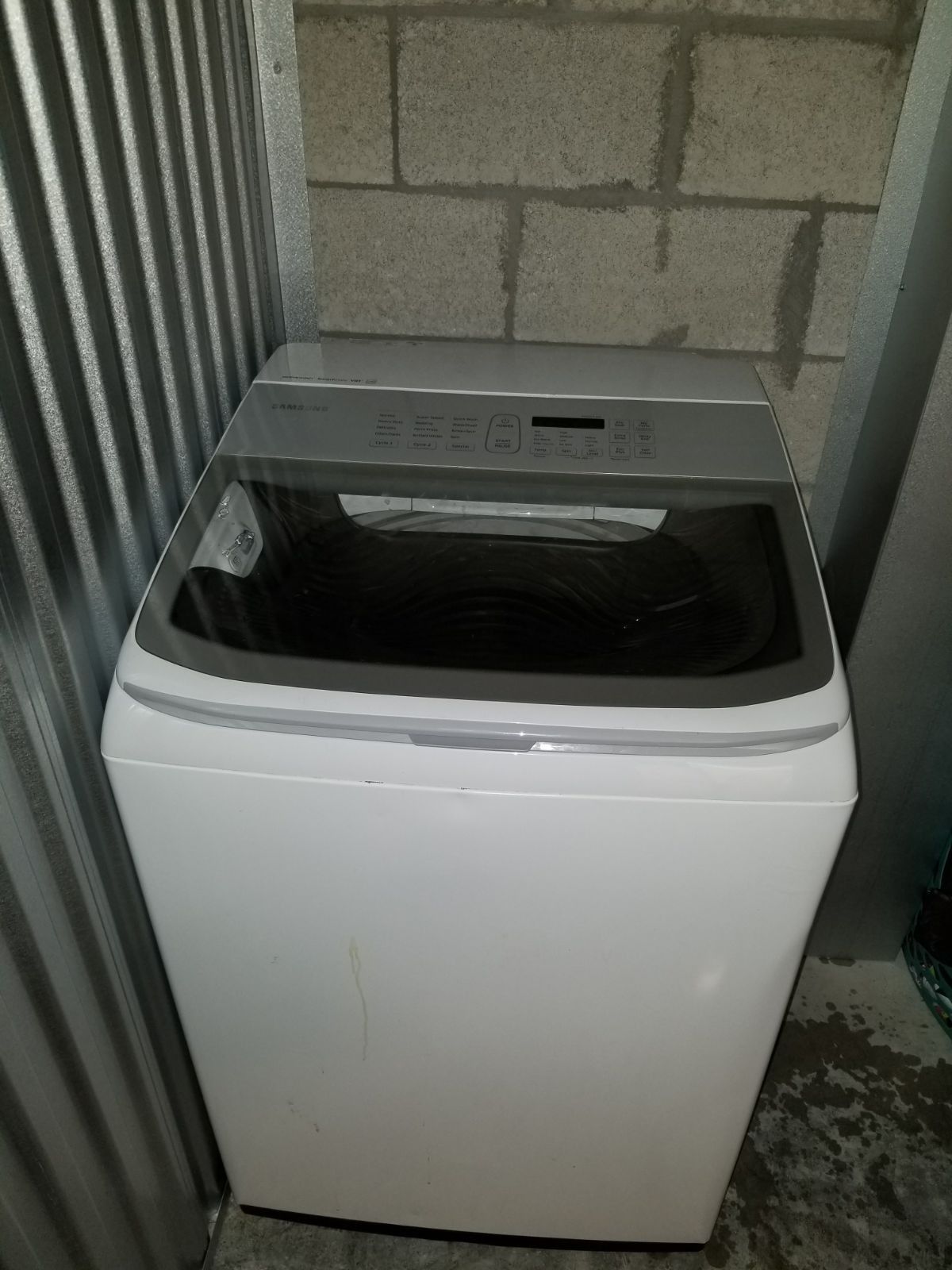 2017 Samsung digital washer/dryer pair, $700. Gently used, excellent condition.