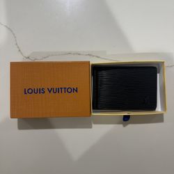 Louis Vuitton Wallet “Epi Wallet”