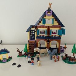 Lego Friends Horseback Riding Center