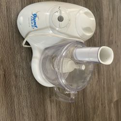 Euro-Pro Quad Blade Food Processor / Chopper – Garage Cleanout  Description: Cleaning out my garage and found this Euro-Pro Quad Blade food processor/