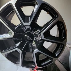 Set Of 4 Rims For Sale 22 Inch Chevrolet With Chevy Emblem Plate