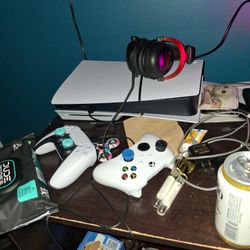 Playstation 5 Slim With Free Account 