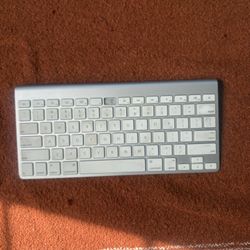 Wireless Mac Keyboard 