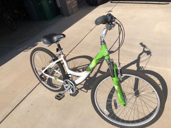 Diamondback Serene Comfort Bike Women S For Sale In Colorado