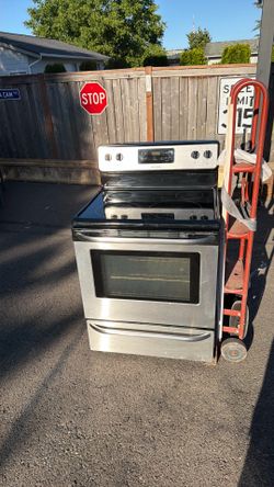 Frigidaire 30 inch glass top electric stove