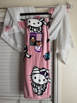 Hello Kitty Mummy Blanket
