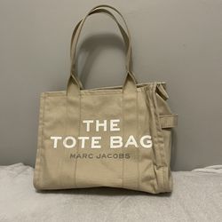 Marc Jacobs LARGE tote 