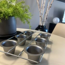 Silver Muffin Baking Tray