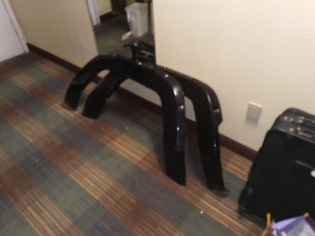 2 OEM Jeep Commander Fender Flares