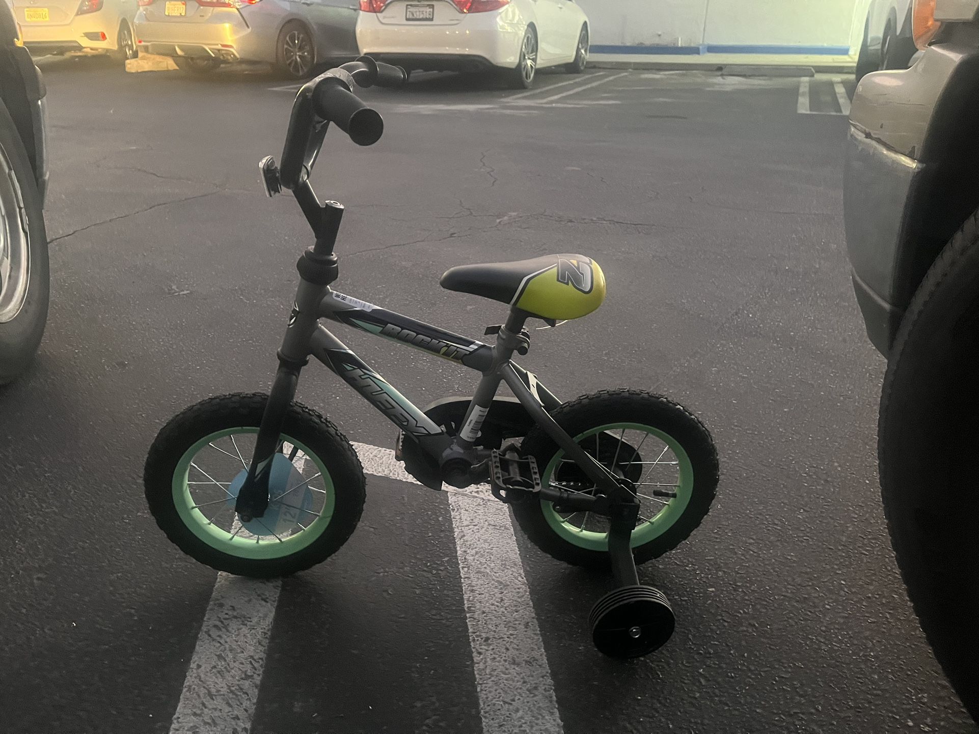 Rock It Huffy Kids Bike And Helmet 
