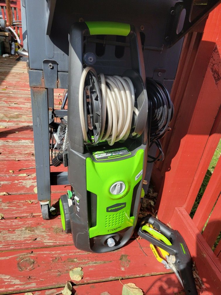 Greenworks Pressure Washer. Never Used